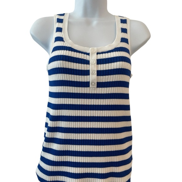 Liz Claiborne Womens Scoop
Neck Sleeveless Striped
Pullover Sweater size medium - Picture 2 of 6